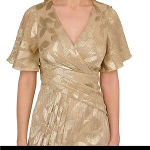 Adrianna Papell Foil Leaf Print Surplice V-Neck Short Flutter Sleeve NWT